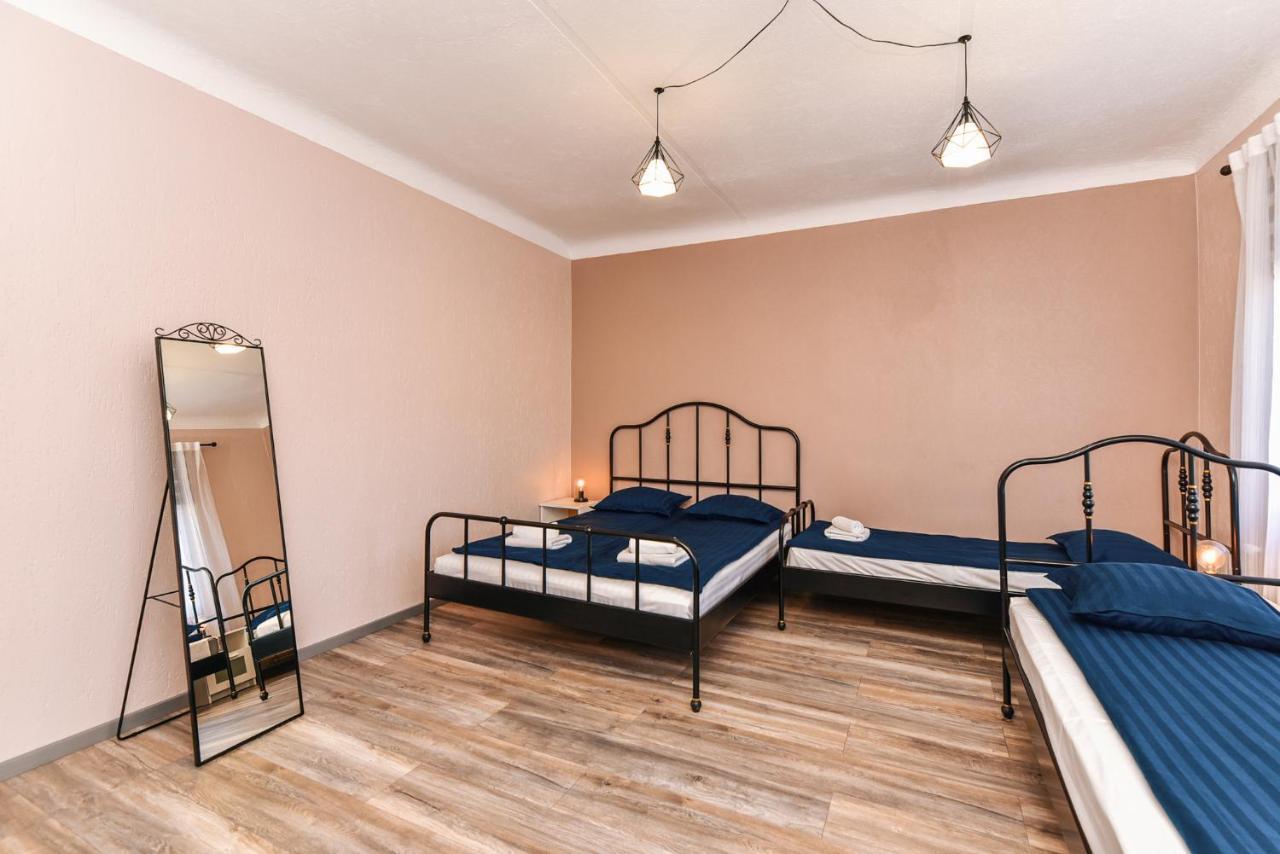 Aparthotel Dzintari Ventspils Exterior foto